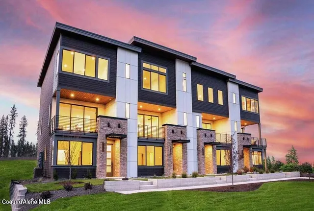 $1,179,000 | 2925 North Heartwood Road, Coeur D'Alene, ID 83814