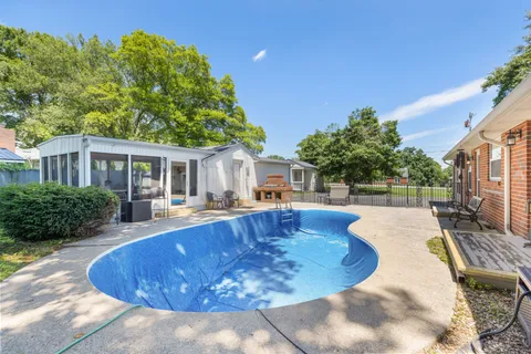 $525,000 | 2940 Fernbrook Lane, Nashville, TN 37214