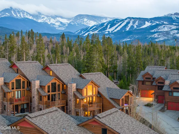 $960,000 | 310 Cougar/gcr 8342 Avenue, Unit J3, Fraser, CO 80442