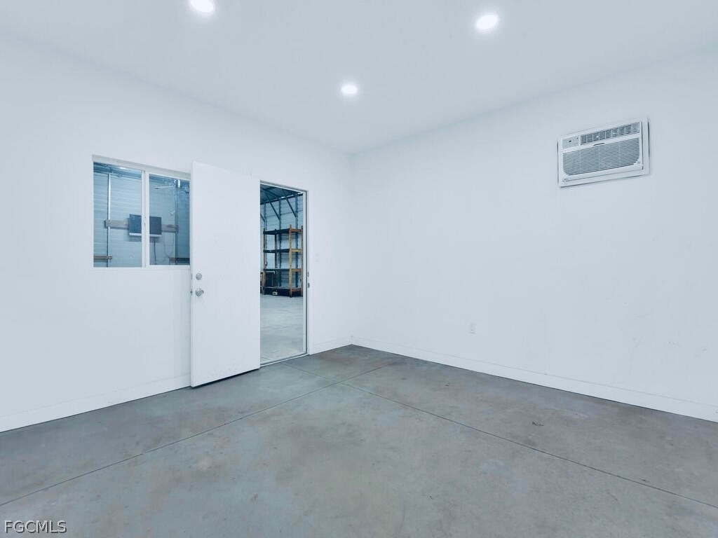 409 Edison Avenue Lehigh Acres, FL 33972 - Photo 18 of 42