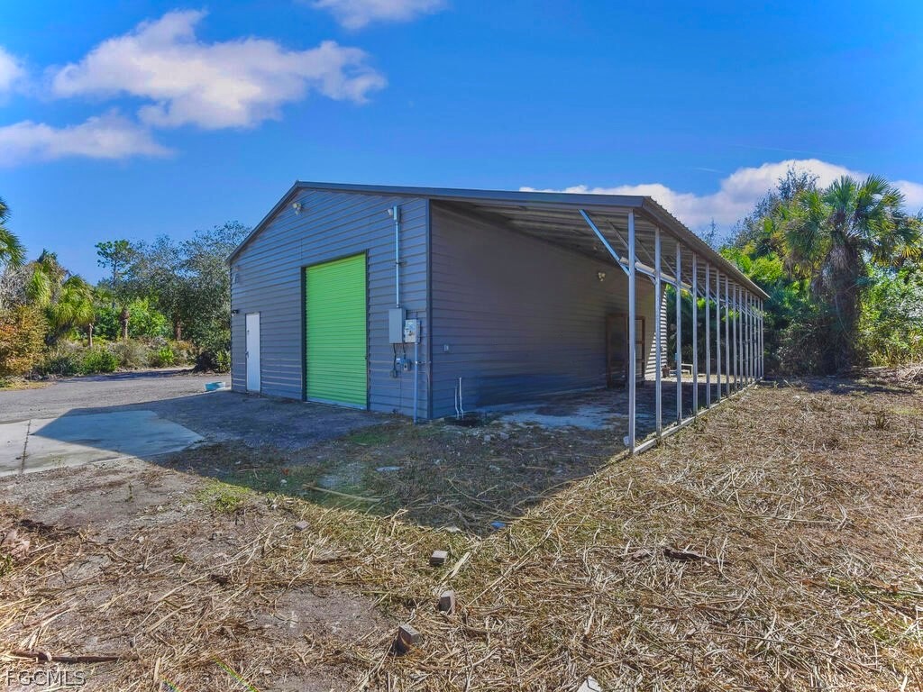 409 Edison Avenue Lehigh Acres, FL 33972 - Photo 19 of 42