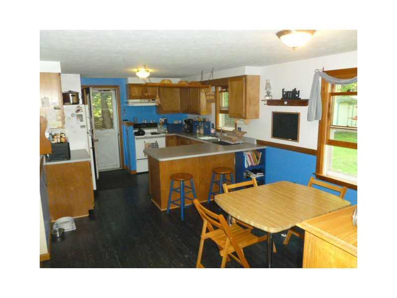 153 Cemetery Road Buxton, ME 04093 - Photo 5 of 19 Kitchen.