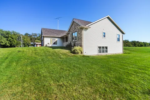 $475,000 | N2680 Elm Ridge Road, Delavan, WI 53115