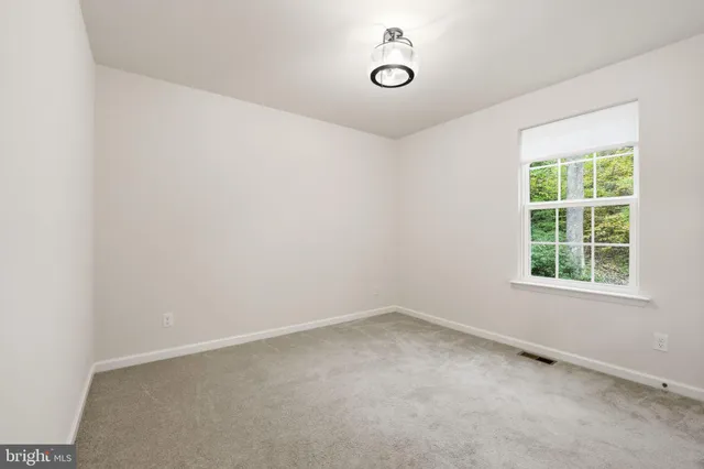 $619,900 | 700 Leeland Road, Fredericksburg, VA 22405