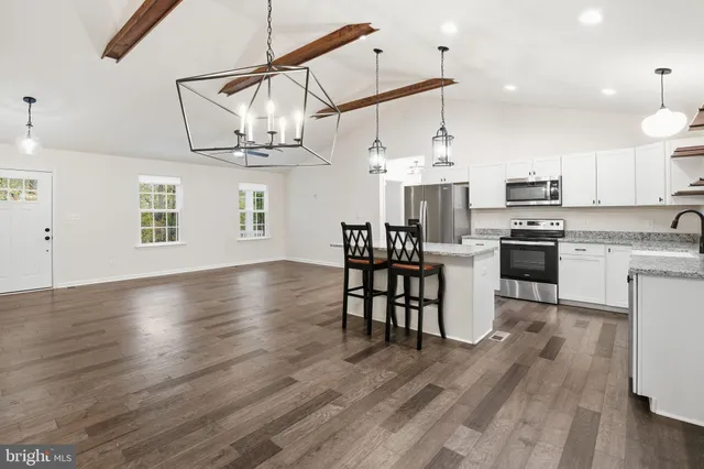 $619,900 | 700 Leeland Road, Fredericksburg, VA 22405