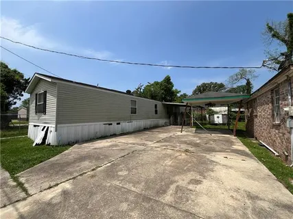 $135,000 | 901 South George Avenue, Gonzales, LA 70737