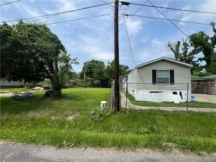 $135,000 | 901 South George Avenue, Gonzales, LA 70737