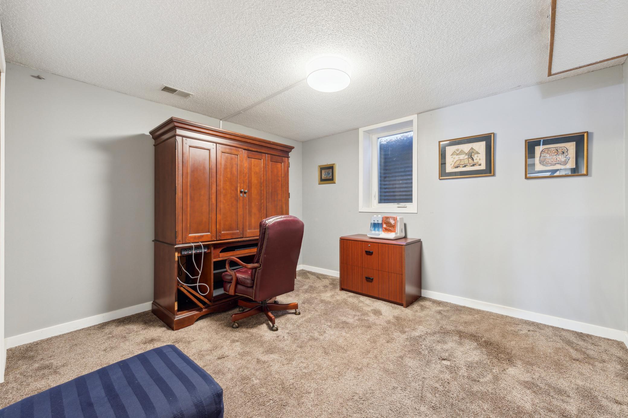 7720 Shaughnessy Road Edina, MN 55439 - Photo 28 of 37