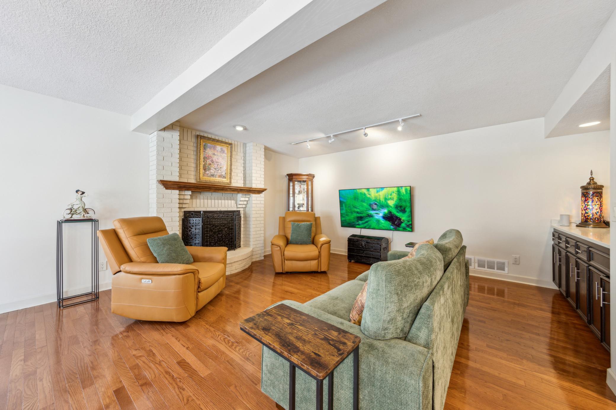 7720 Shaughnessy Road Edina, MN 55439 - Photo 10 of 37