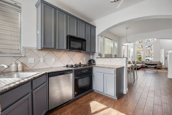 $799,000 | 1819 Village Oak Court, Austin, TX 78704