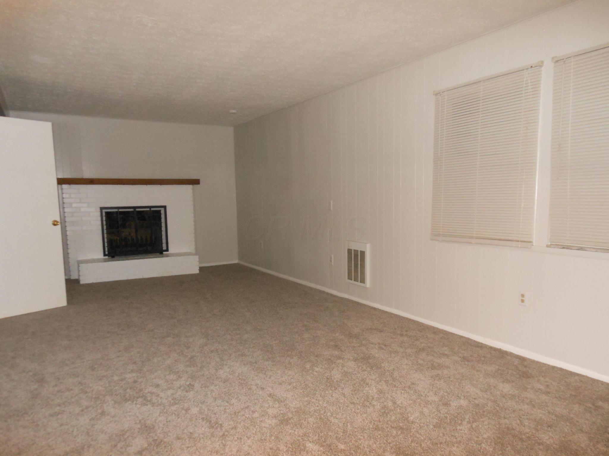 1474 Country Club Road Columbus, OH 43227 - Photo 4 of 10 Gallery Image 4