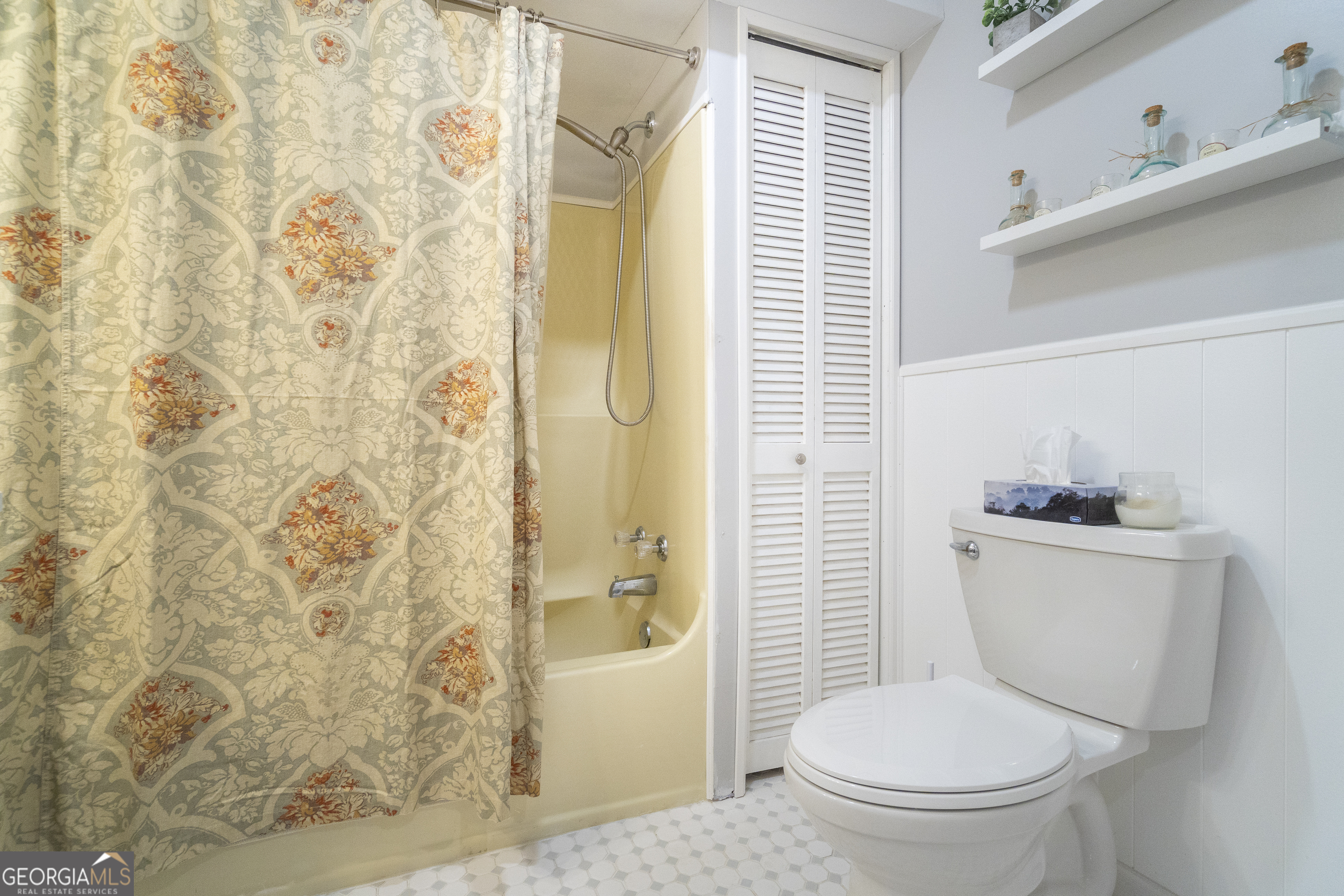 168 Cherokee Trail Sautee Nacoochee, GA 30571 - Photo 66 of 80 a white toilet sitting next to a bathroom sink