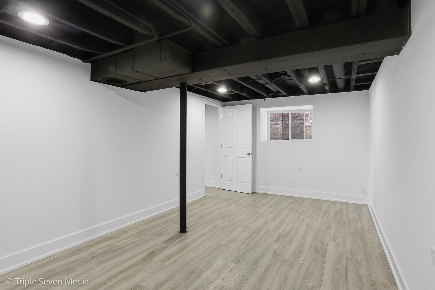 3002 Wesley Avenue Berwyn, IL 60402 - Photo 24 of 28