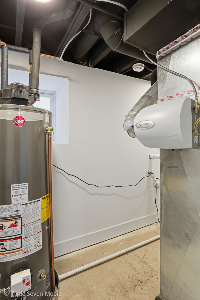 3002 Wesley Avenue Berwyn, IL 60402 - Photo 26 of 28