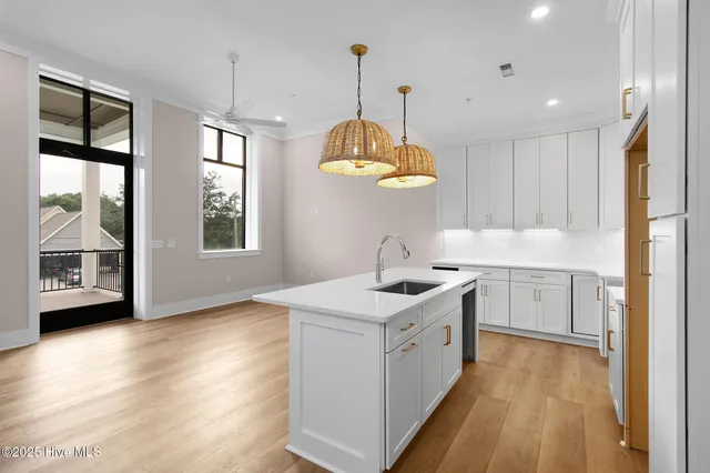 $509,000 | 805 Mulberry Street, Unit 204, Beaufort, NC 28516