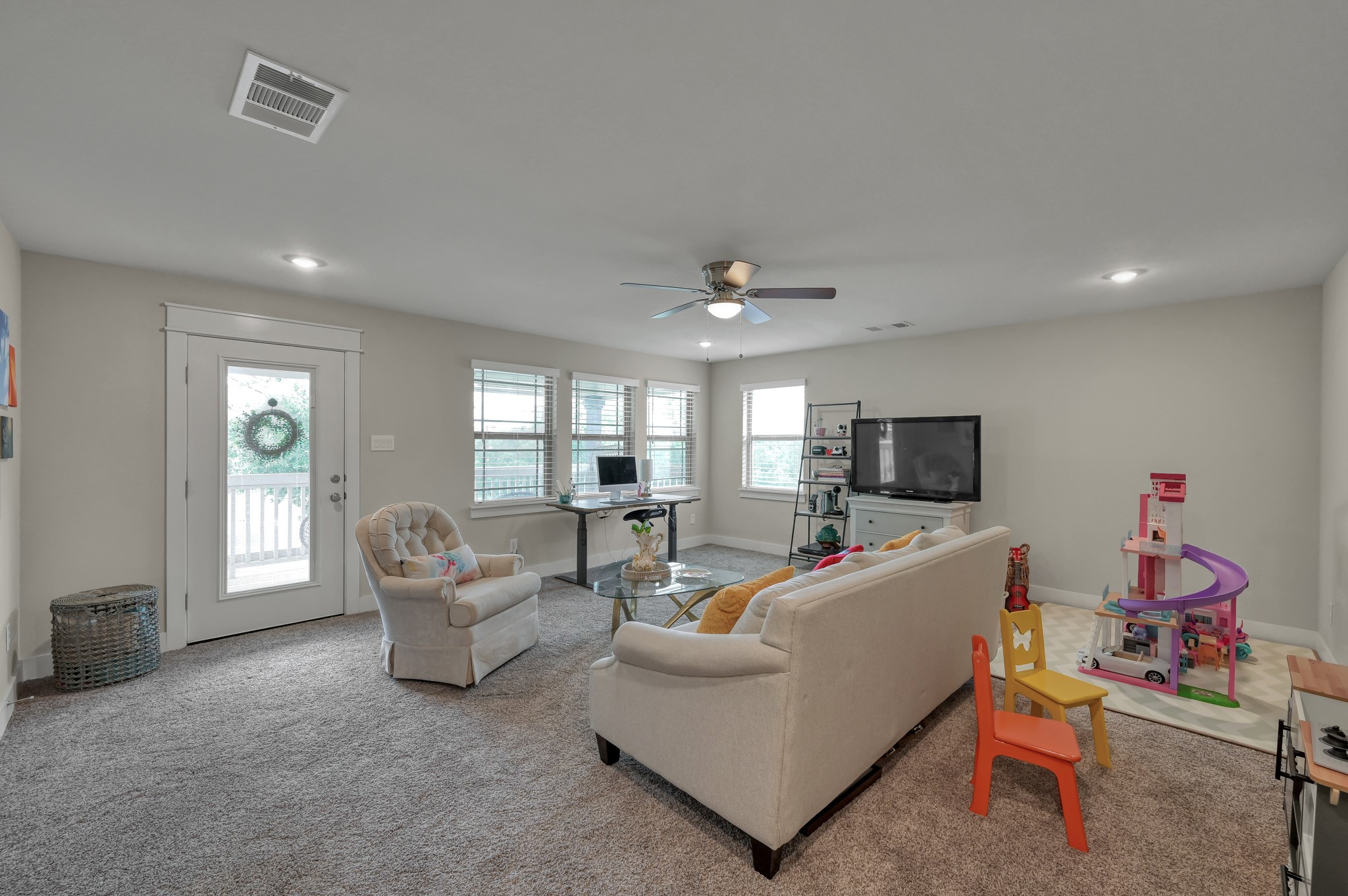 12469 Pebble View Drive Conroe, TX 77304 - Photo 29 of 41 Such a great room - so many uses for this space.