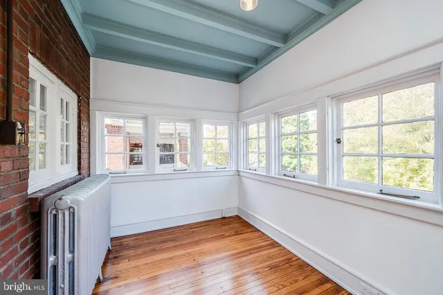 a view of an entryway