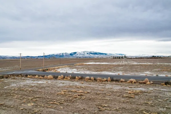 $135,000 | 1 Ferdinand Circle, Burley, ID 83318