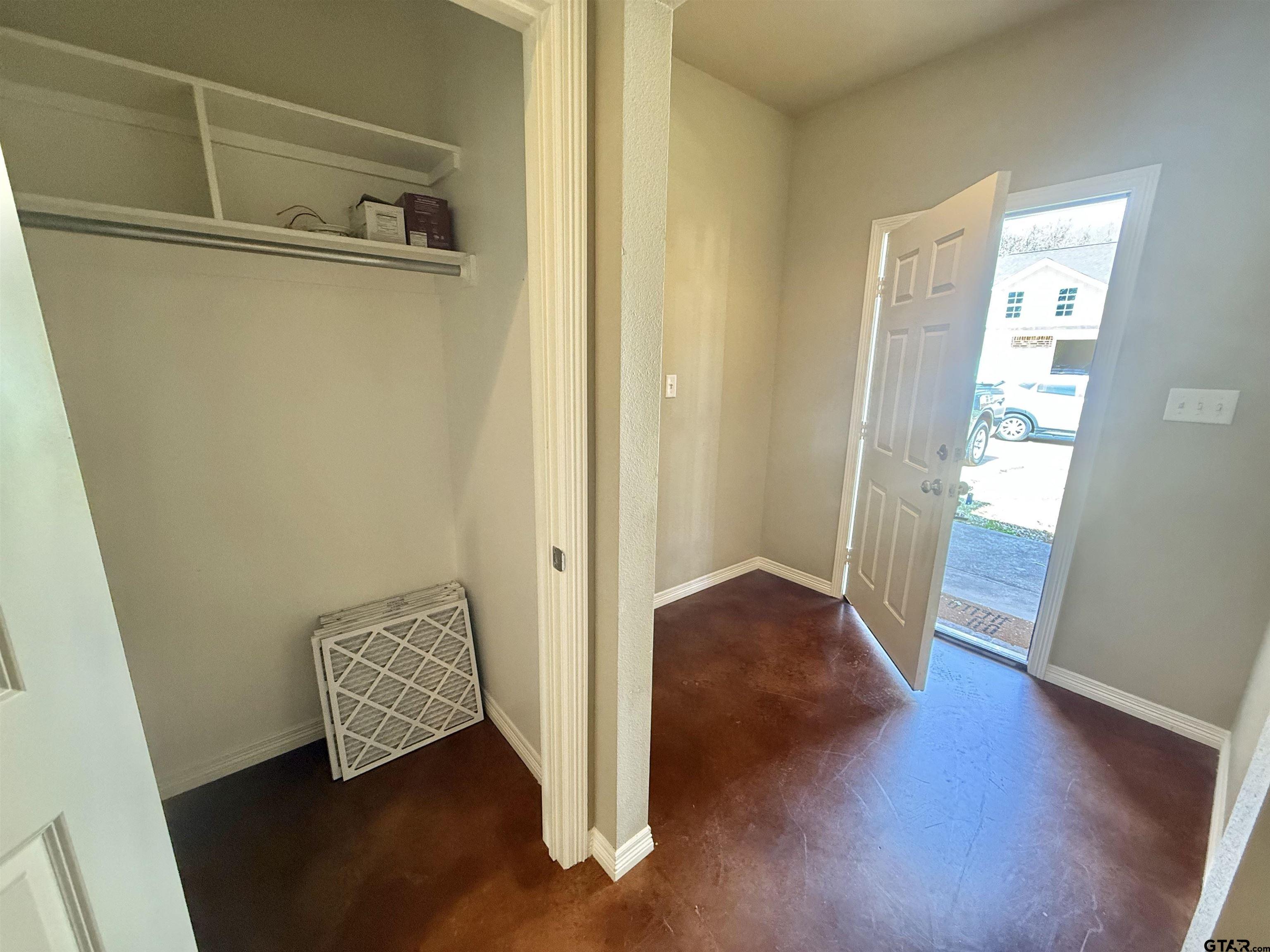 818 Highway 110 Whitehouse, TX 75791 - Photo 2 of 16