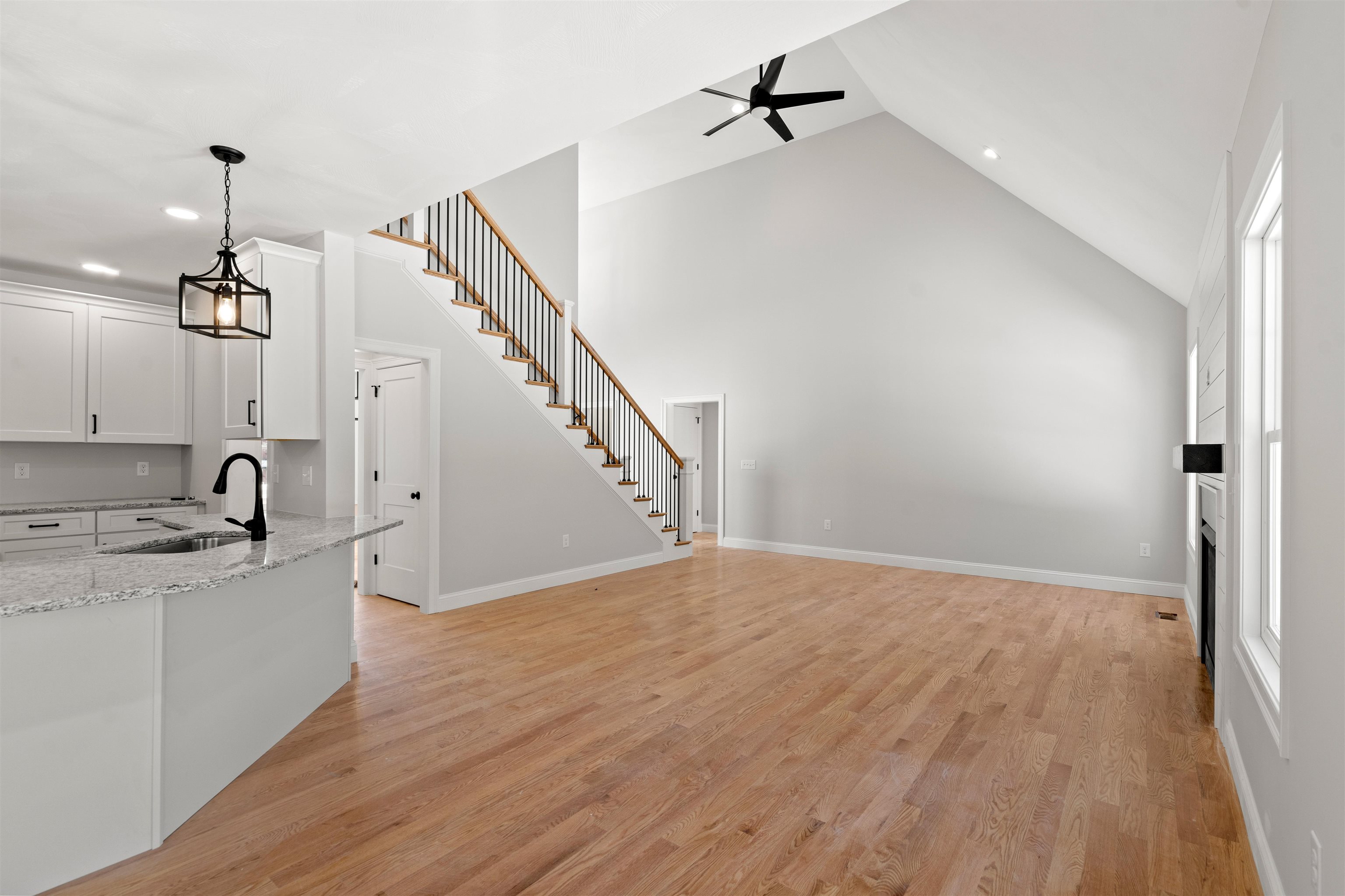 12 Byam Road New Boston, NH 03070 - Photo 6 of 25