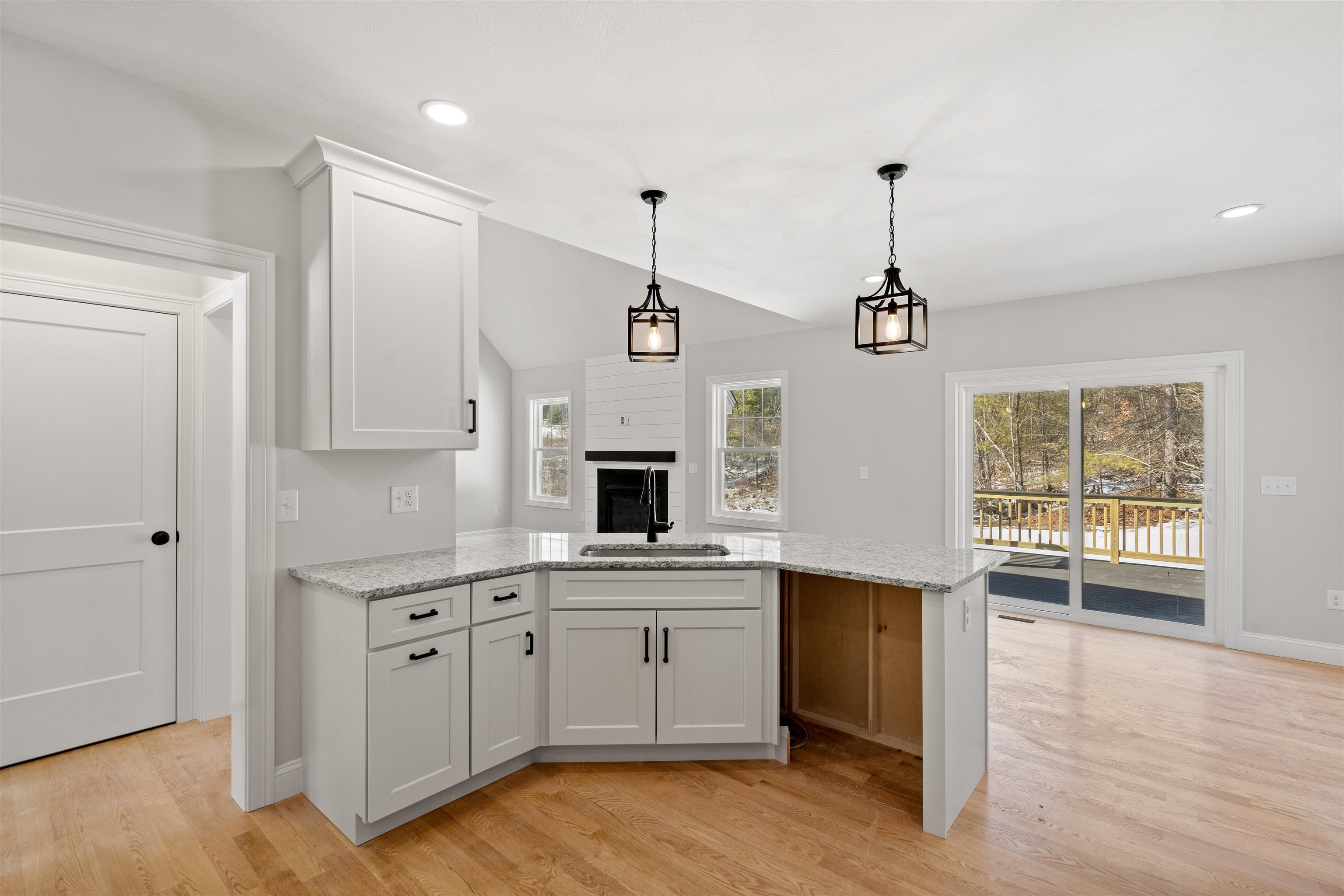 12 Byam Road New Boston, NH 03070 - Photo 8 of 25