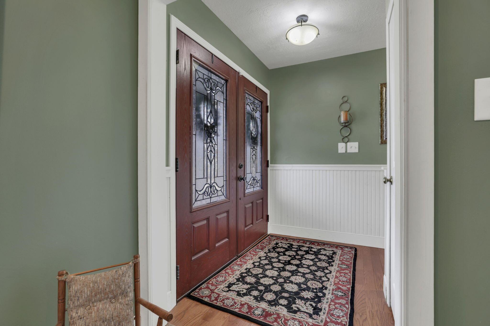 4821 Hazelton-Etna Road Southwest Pataskala, OH 43062 - Photo 13 of 93 Entryway