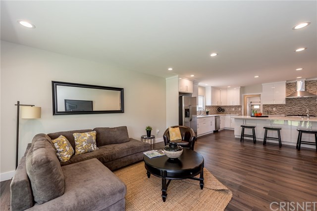 17814 Rhoda Street Encino, CA 91316 - Photo 13 of 53