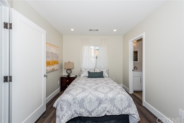 17814 Rhoda Street Encino, CA 91316 - Photo 29 of 53