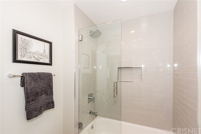 17814 Rhoda Street Encino, CA 91316 - Photo 36 of 53