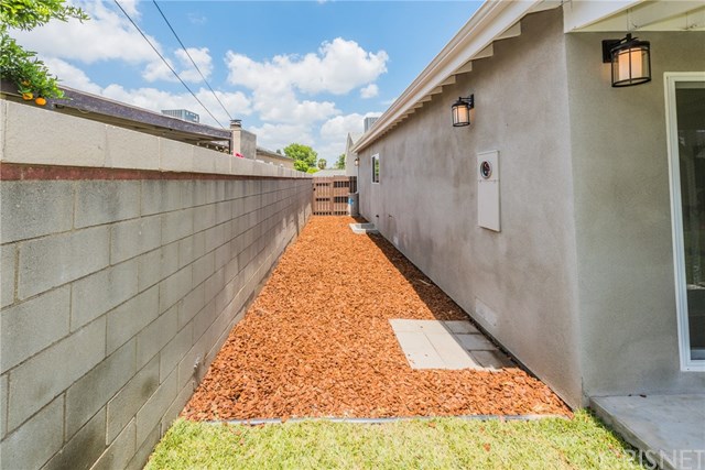 17814 Rhoda Street Encino, CA 91316 - Photo 46 of 53