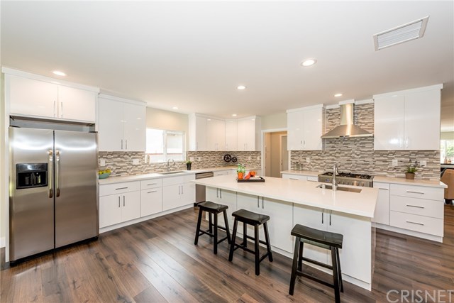 17814 Rhoda Street Encino, CA 91316 - Photo 8 of 53