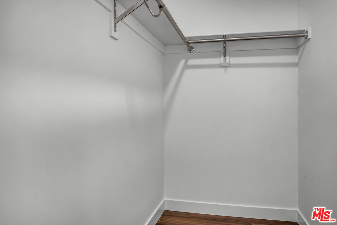 1450 Reeves Street Los Angeles, CA 90035 - Photo 16 of 25