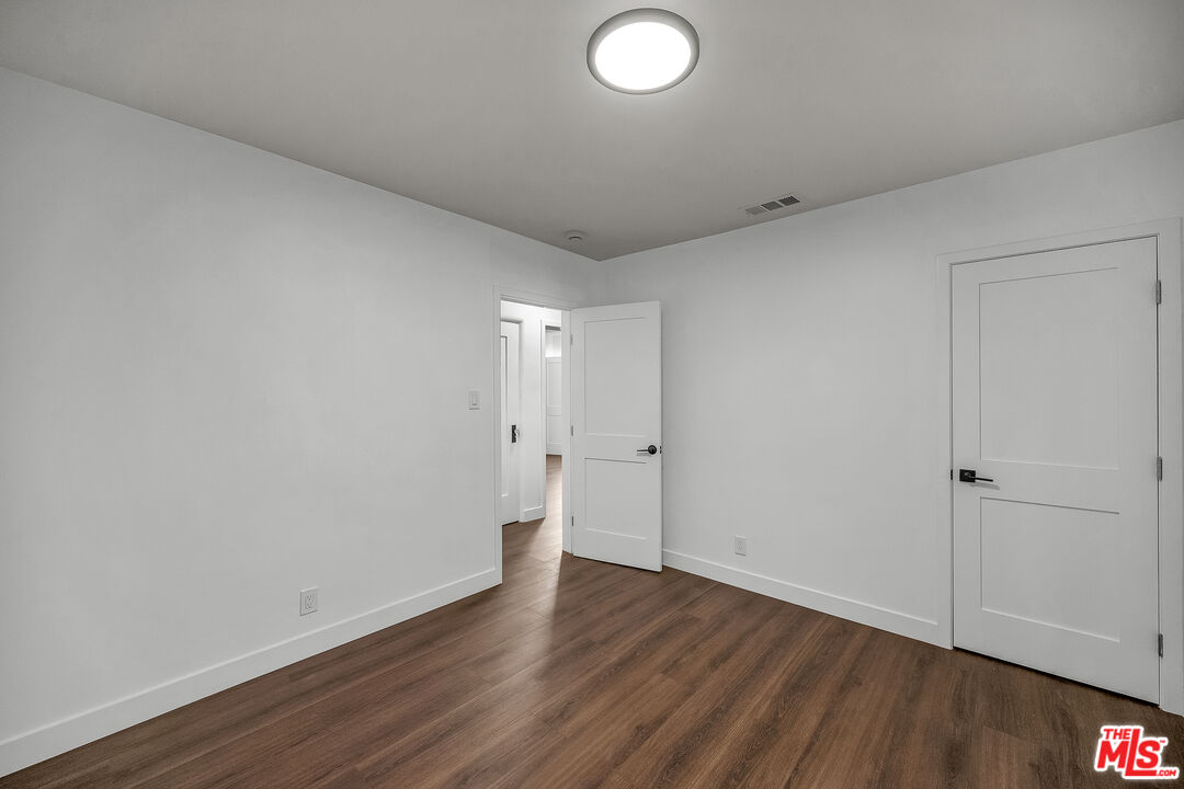 1450 Reeves Street Los Angeles, CA 90035 - Photo 18 of 25