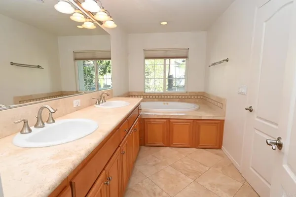 $4,700 | 4036 Aidan Circle, Carlsbad, CA 92008