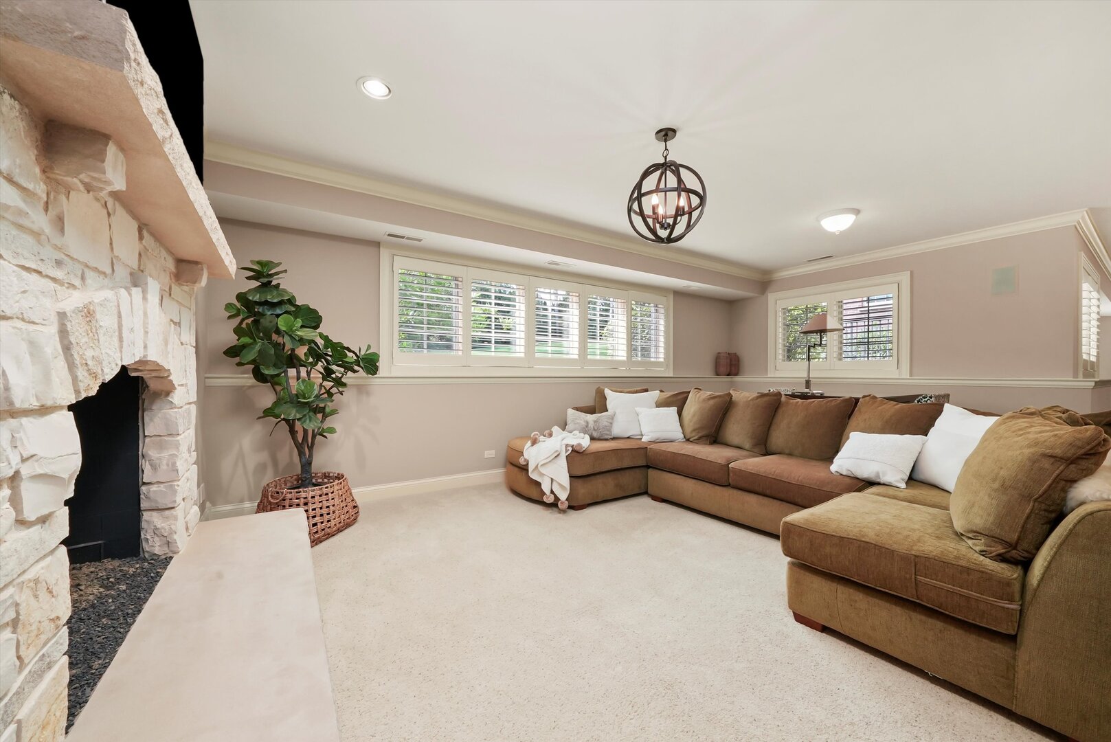 80 Geneva Court Inverness, IL 60010 - Photo 25 of 62 a living room with furniture potted plant and a window