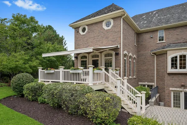 $2,500,000 | 80 Geneva Court, Inverness, IL 60010