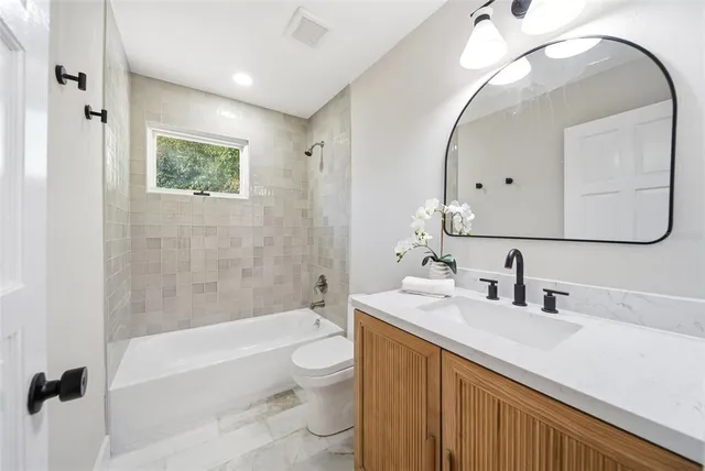 $550,000 | 1710 Woodside Court, Kissimmee, FL 34744