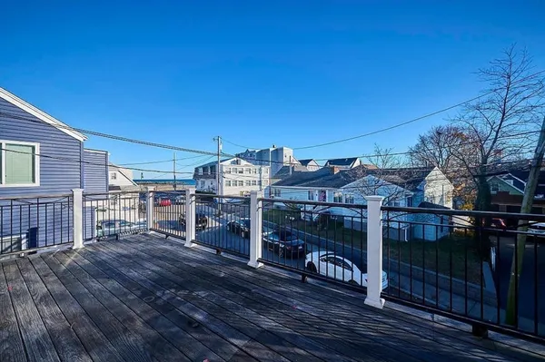 $3,800 | 36 Sturgis Street, Unit 2, Winthrop, MA 02152