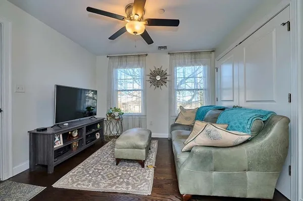 $3,800 | 36 Sturgis Street, Unit 2, Winthrop, MA 02152