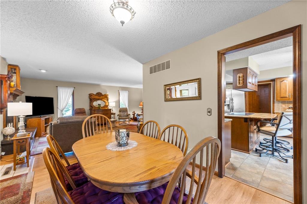 21 West Edwards Street Iola, KS 66749 - Photo 36 of 64