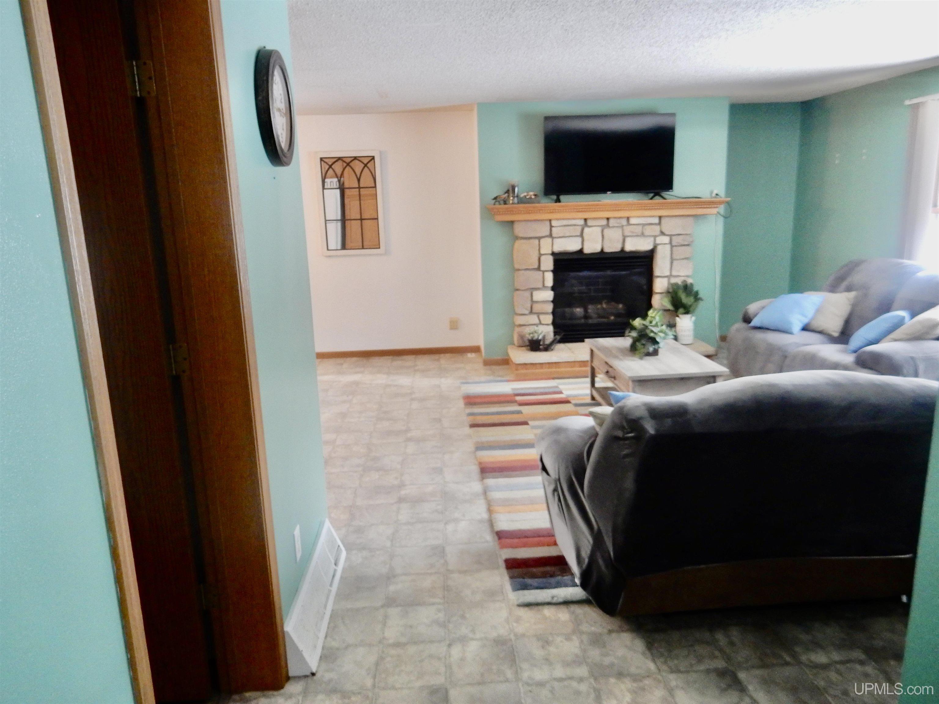 9593 Chvala Road Manistique, MI 49854 - Photo 17 of 34 Gallery Image 17