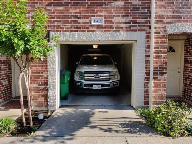 a car parked in front of a building