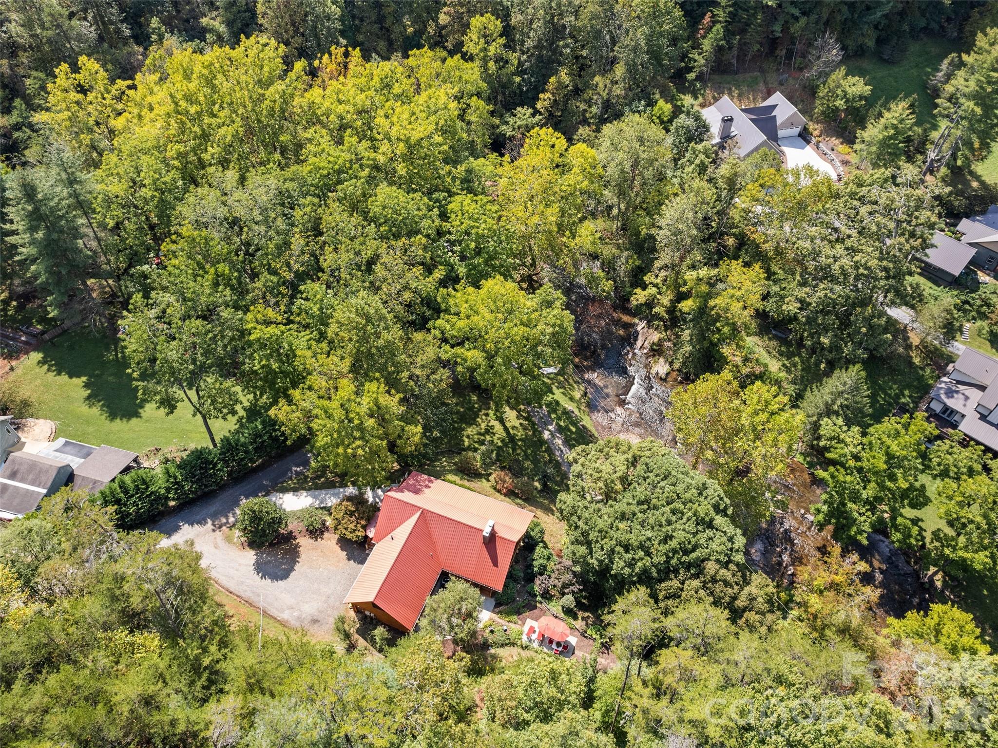 648 Suntrace Circle Cullowhee, NC 28723 - Photo 9 of 48