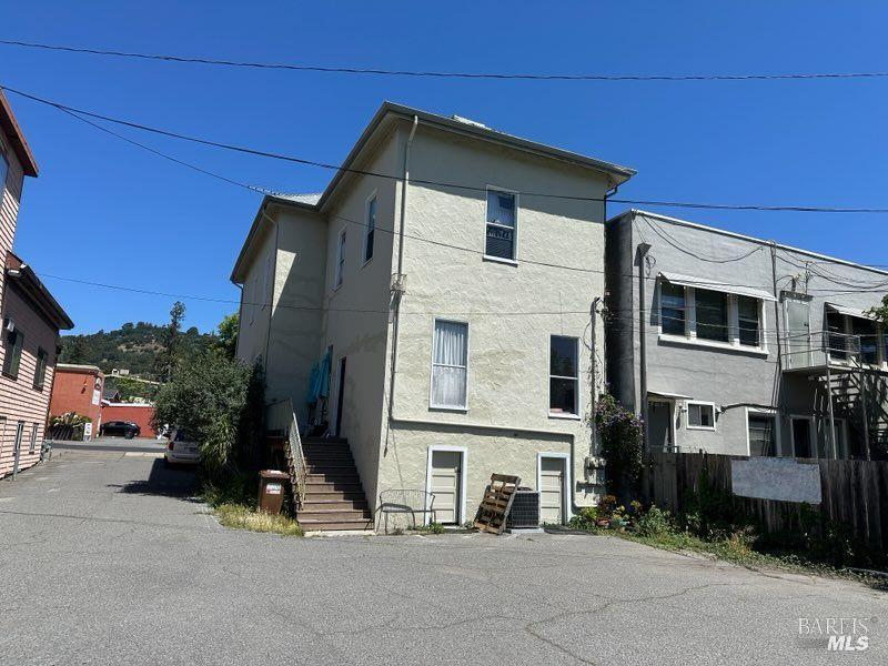 1547 4th Street, Unit A San Rafael, CA 94901 - Photo 3 of 64 a view of car parked in front of house