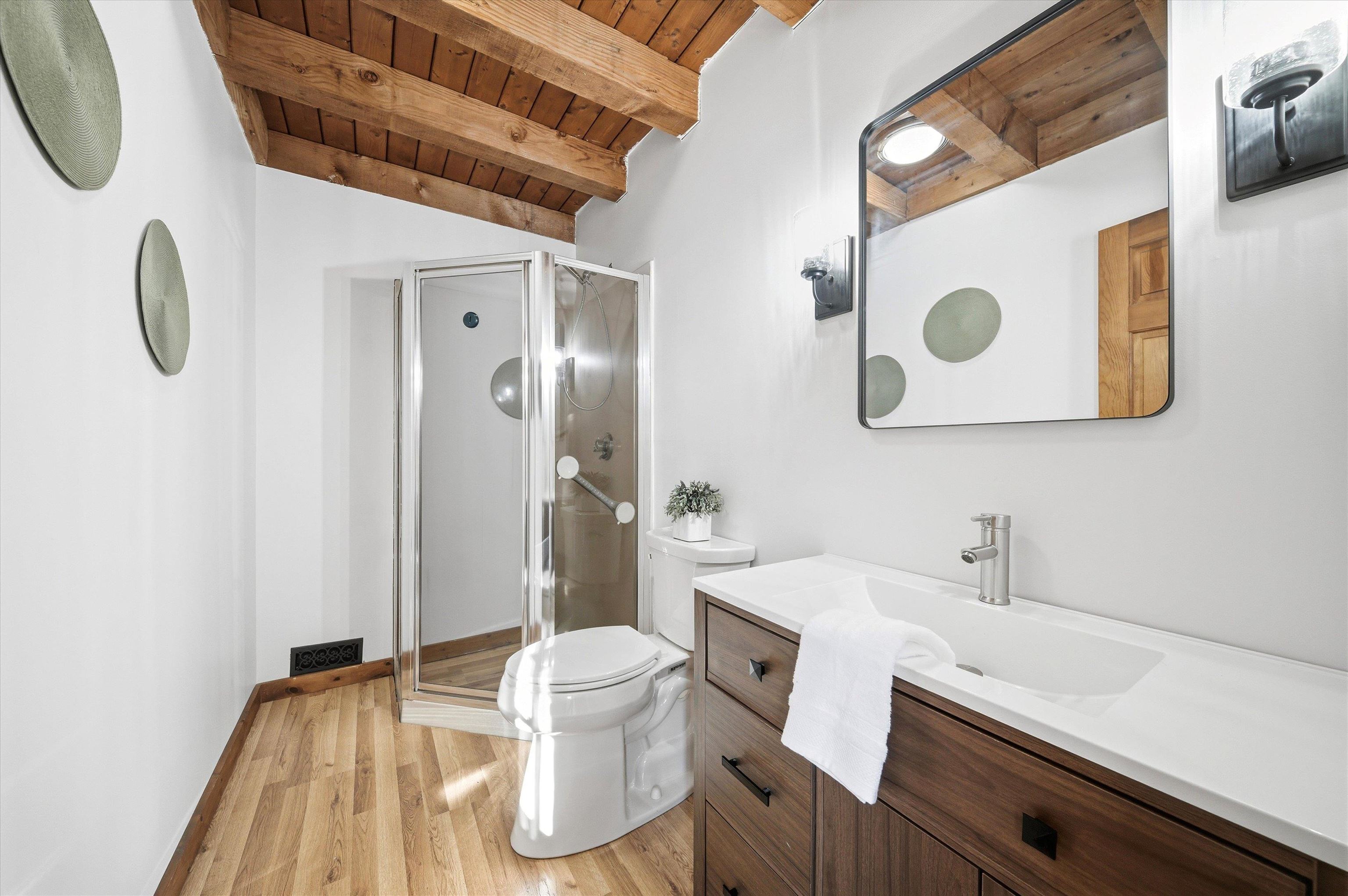 105 Middle Road Brentwood, NH 03833 - Photo 17 of 47