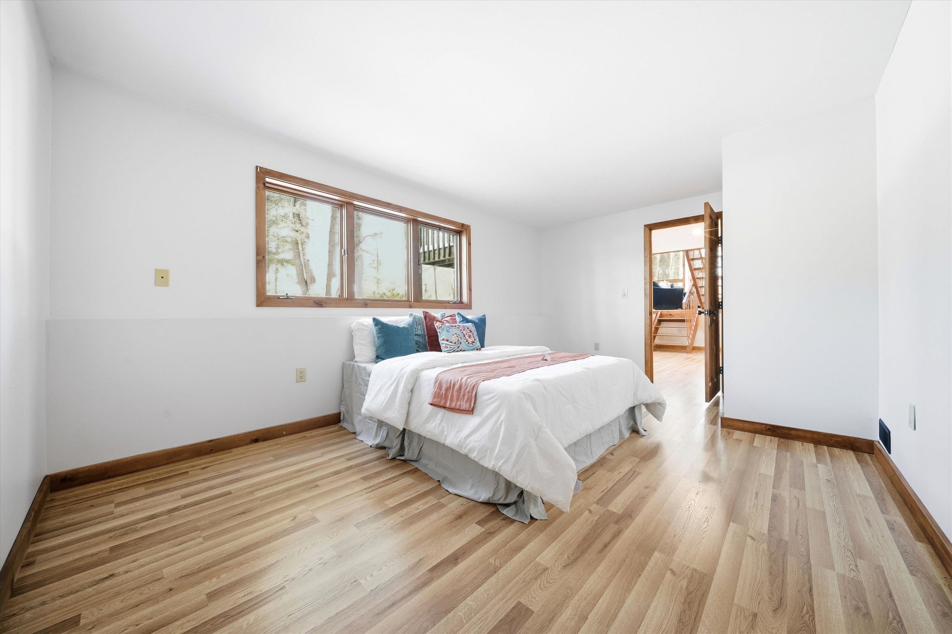 105 Middle Road Brentwood, NH 03833 - Photo 33 of 47