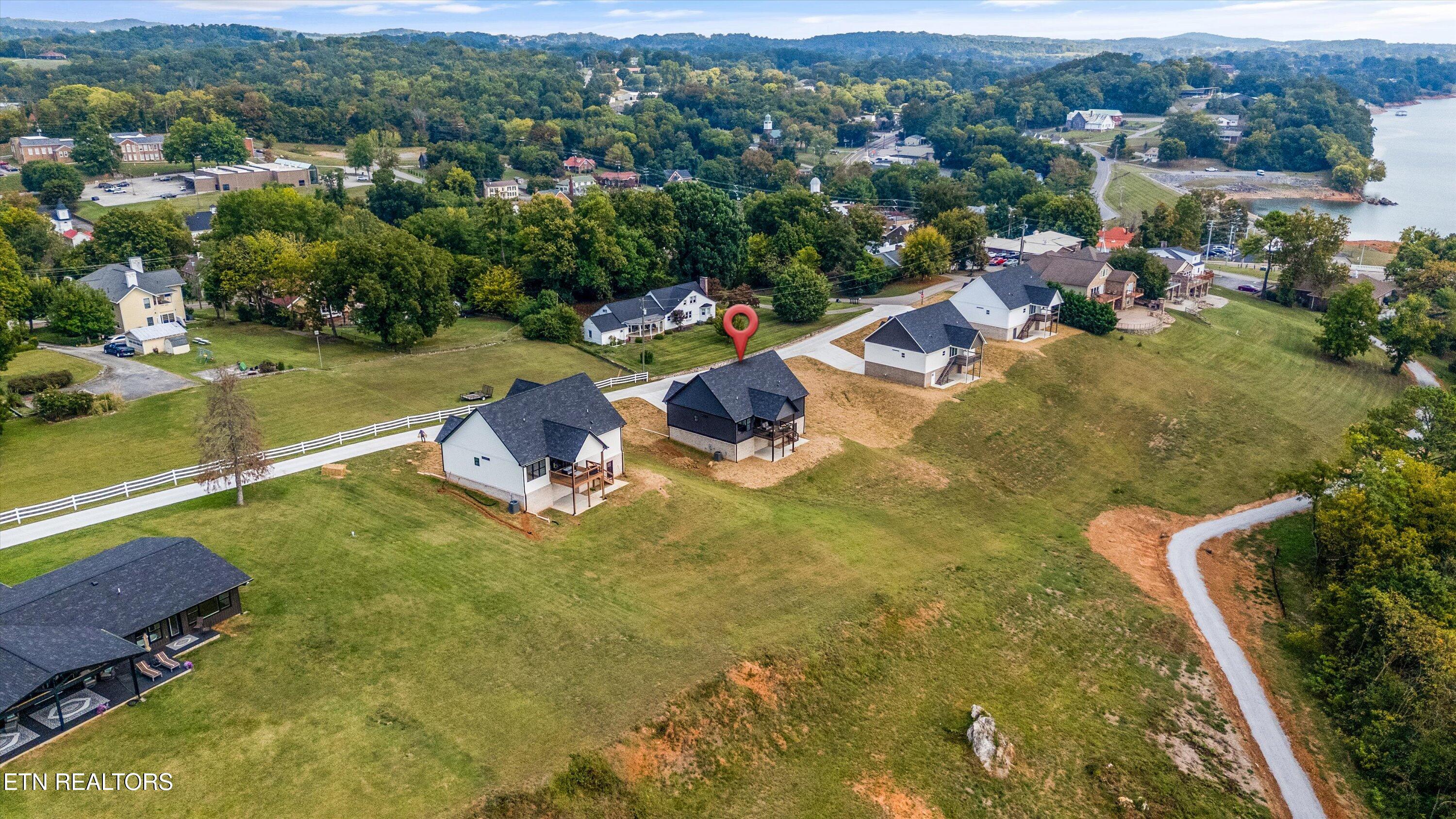 411 Hampton Way Dandridge, TN 37725 - Photo 45 of 50 40-411 Hampton Wy 42