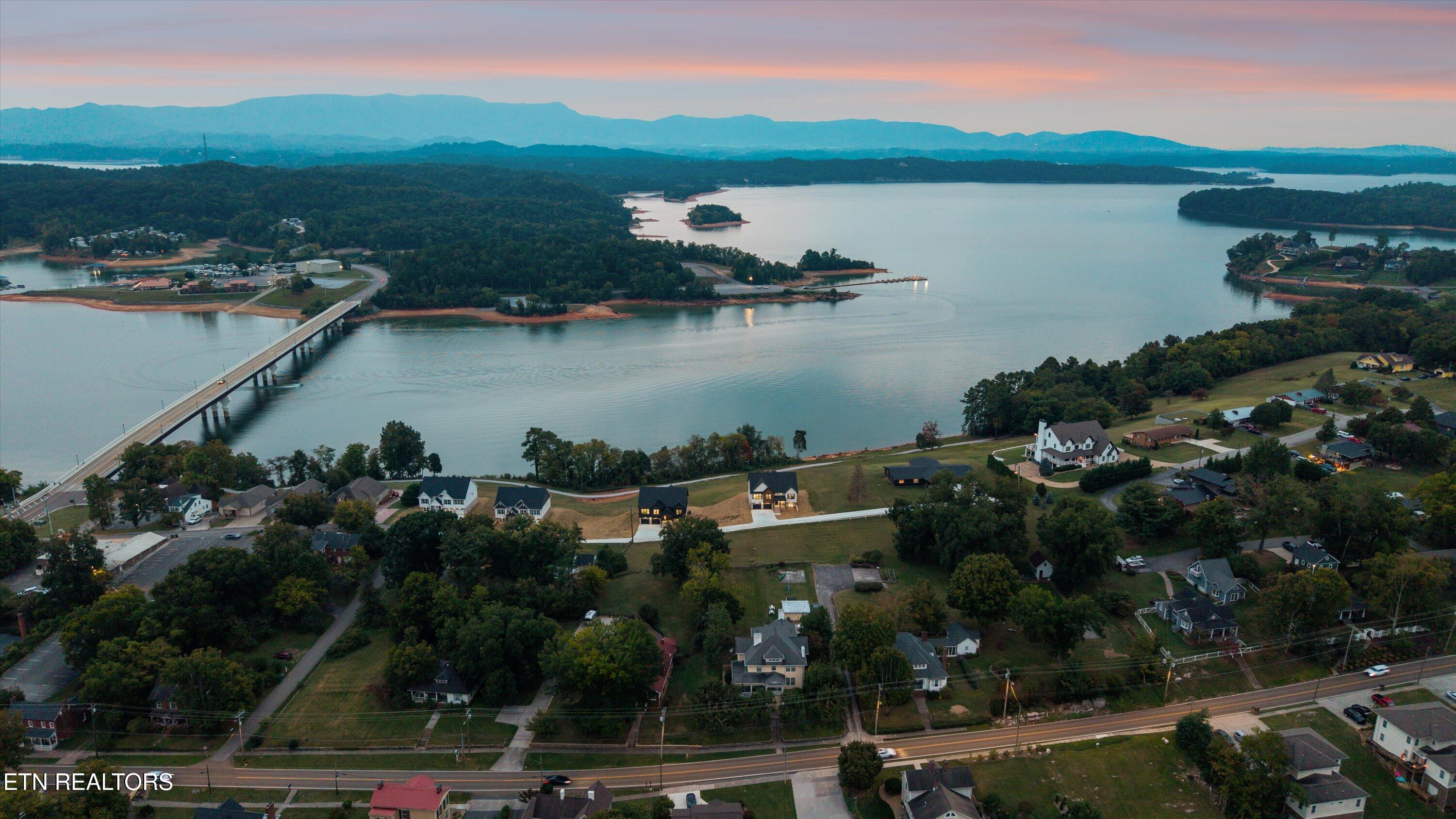 411 Hampton Way Dandridge, TN 37725 - Photo 49 of 50 51-411 Hampton Wy Twlilight-07