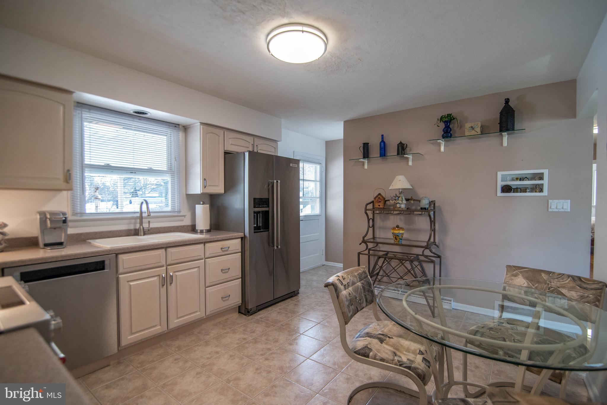 205 Kendale Road Red Lion, PA 17356 - Photo 9 of 34 Gallery Image 9
