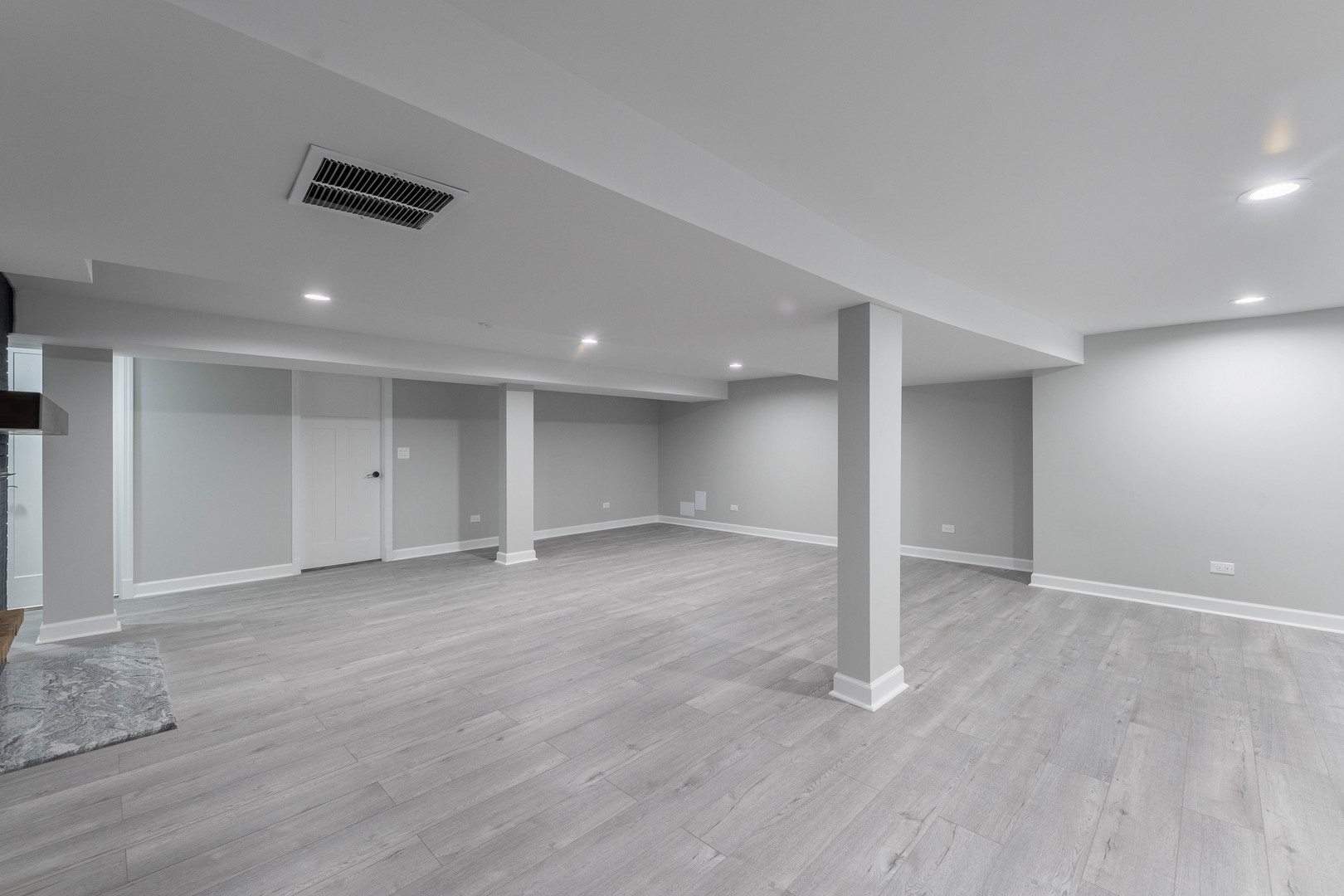 8000 Country Club Lane North Riverside, IL 60546 - Photo 27 of 41 an empty room with wooden floor and windows